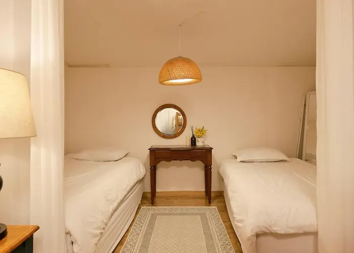 Itaewon Station 3 Minutes-6 Beds-7 People-massage Chair-private House Apartamento