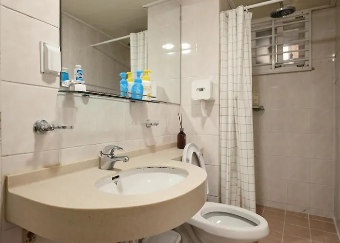 Itaewon Station 3 Minutes-6 Beds-7 People-massage Chair-private House * Seúl